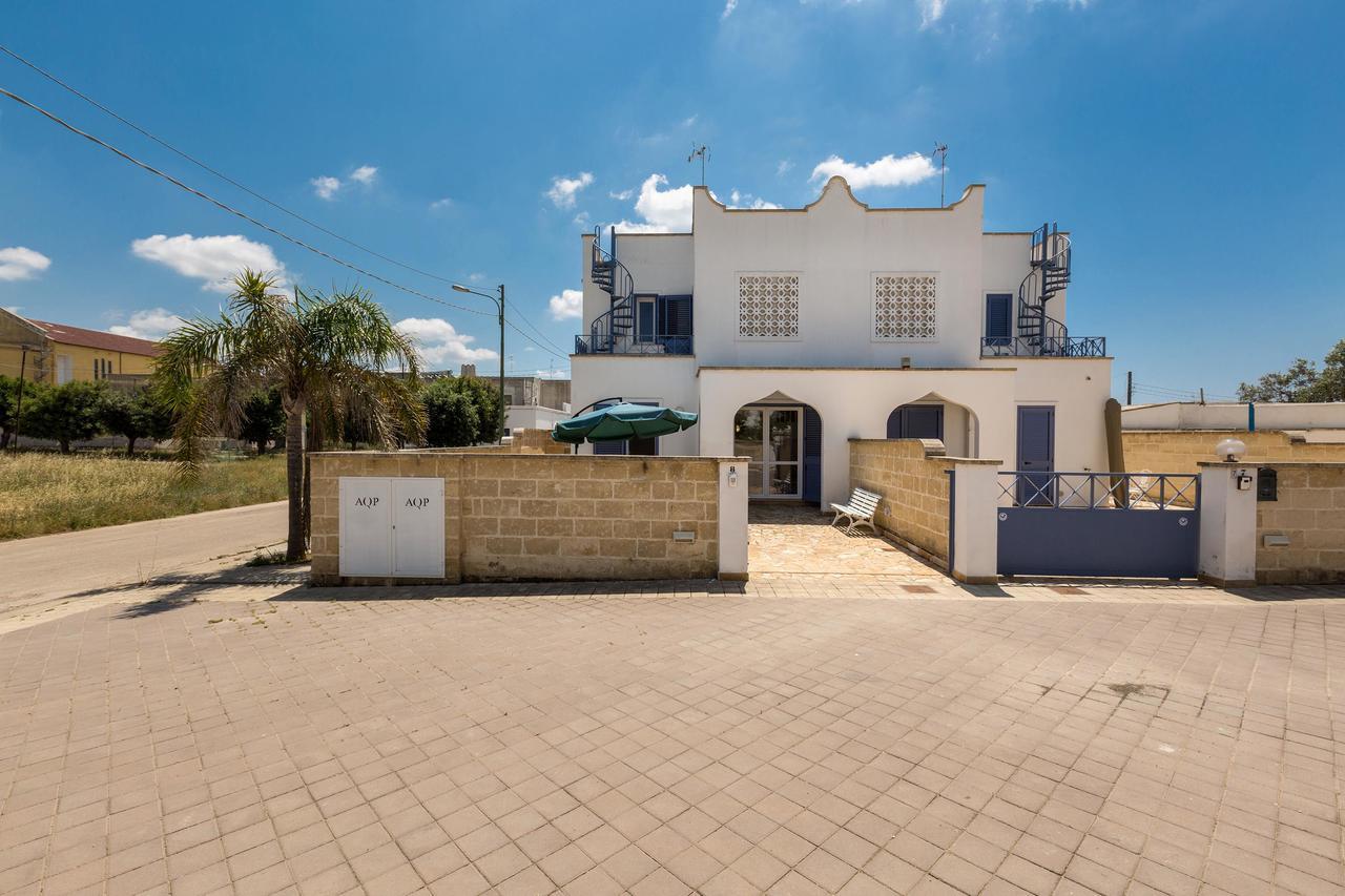 Villino Gemma Celeste By Barbarhouse Torre Lapillo Εξωτερικό φωτογραφία